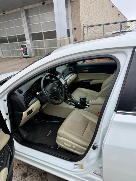 2016 Acura ILX - Image 8 of 13
