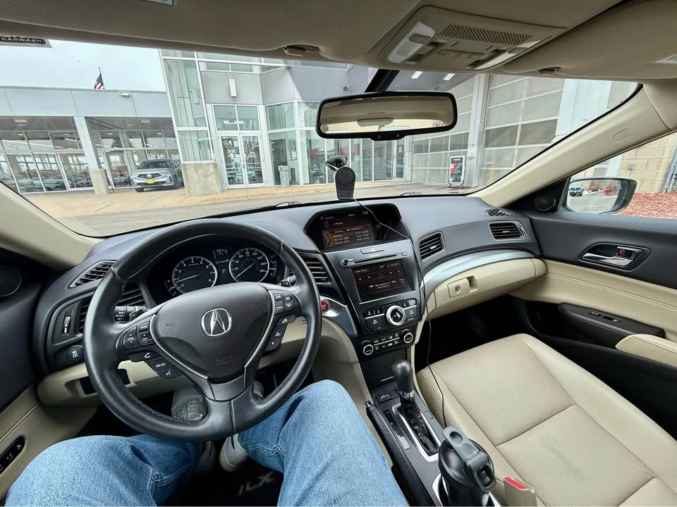 2016 Acura ILX - Image 12 of 13