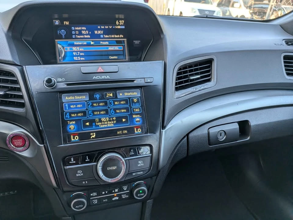 2016 Acura ILX - Image 15 of 19