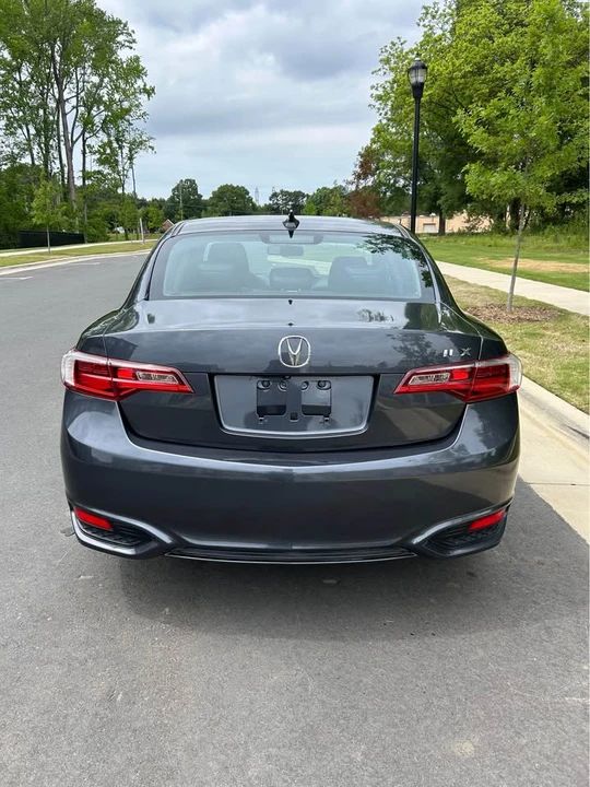 2016 Acura ILX - Image 8 of 20
