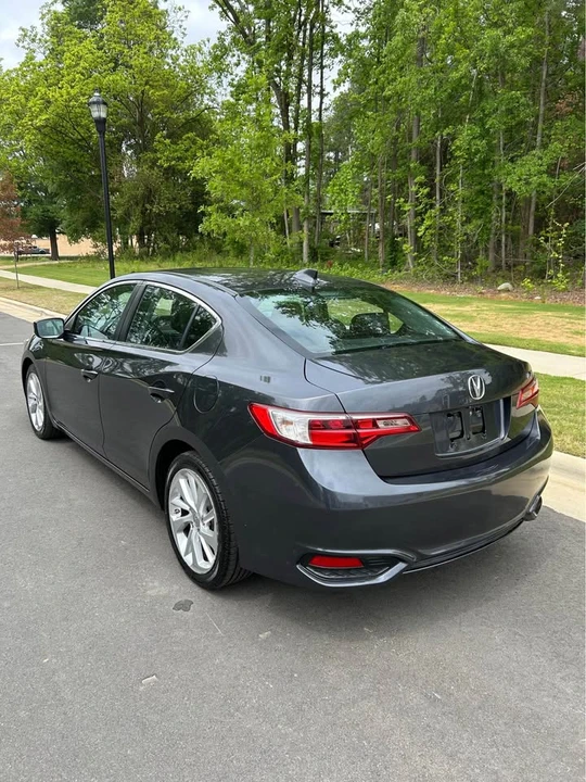 2016 Acura ILX - Image 9 of 20