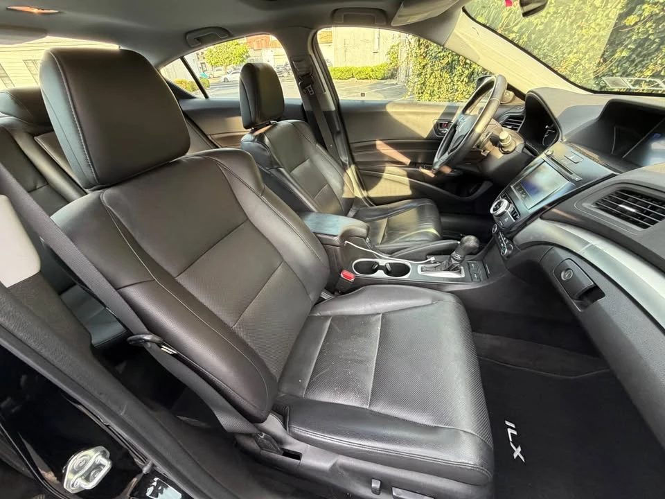 2016 Acura ILX - Image 14 of 16