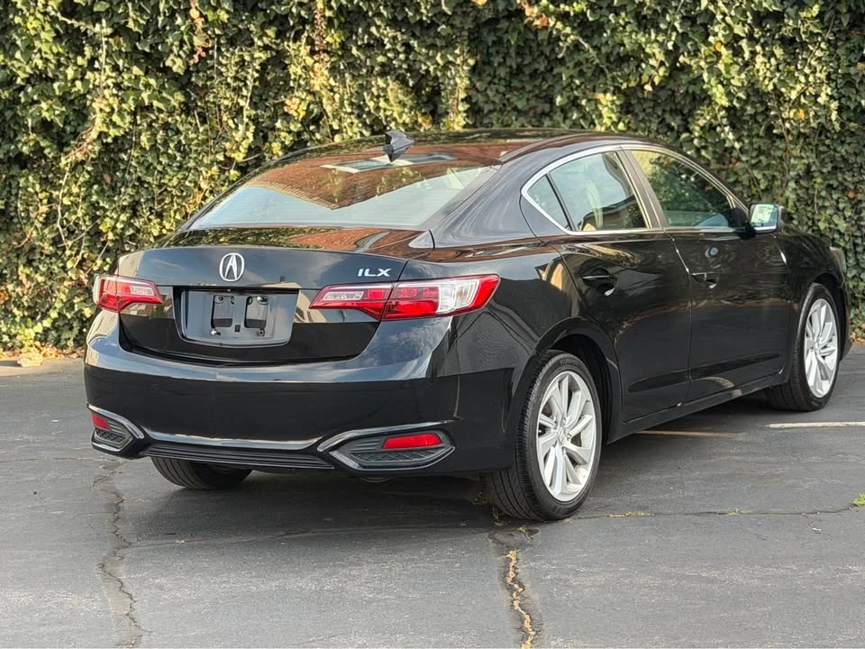 2016 Acura ILX - Image 7 of 16