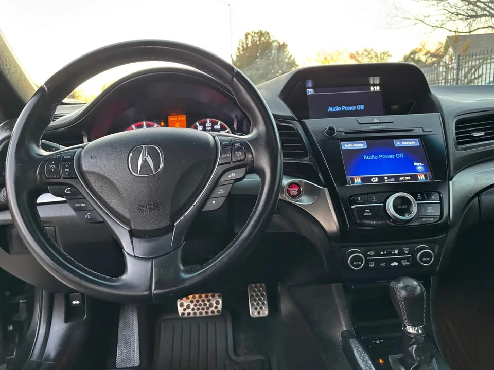 2016 Acura ILX - Image 11 of 18