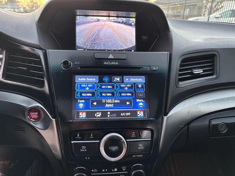 2016 Acura ILX - Image 17 of 18