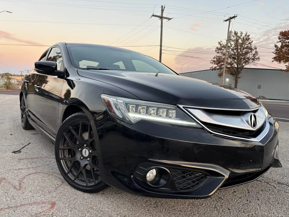 2016 Acura ILX - Image 2 of 18