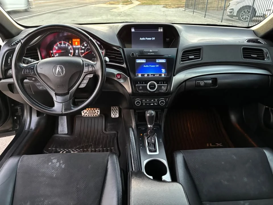 2016 Acura ILX - Image 10 of 18