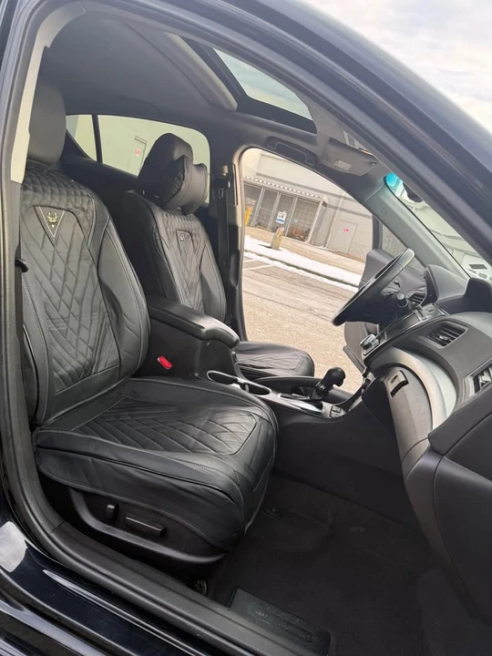 2016 Acura ILX - Image 11 of 18