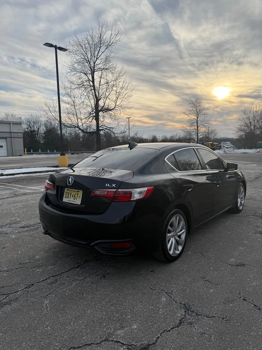 2016 Acura ILX - Image 6 of 18