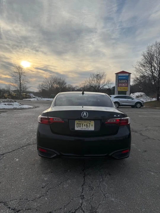 2016 Acura ILX - Image 5 of 18