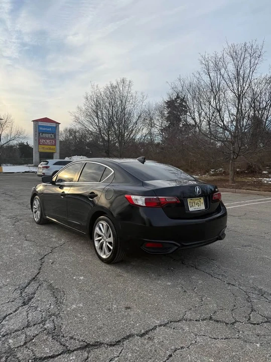 2016 Acura ILX - Image 4 of 18
