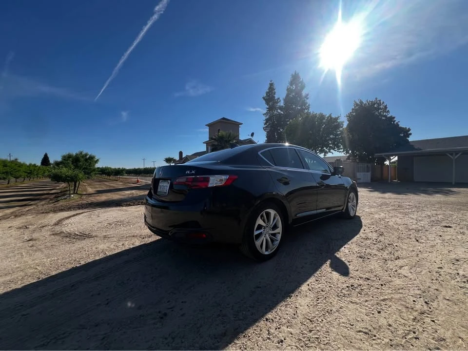 2016 Acura ILX - Image 5 of 8