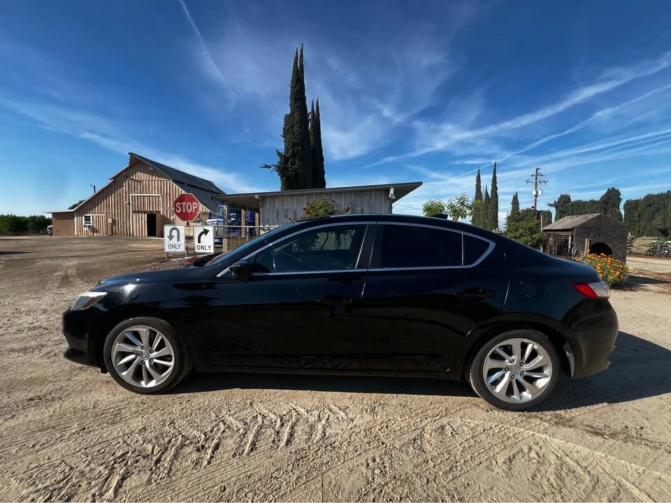 2016 Acura ILX - Image 2 of 8
