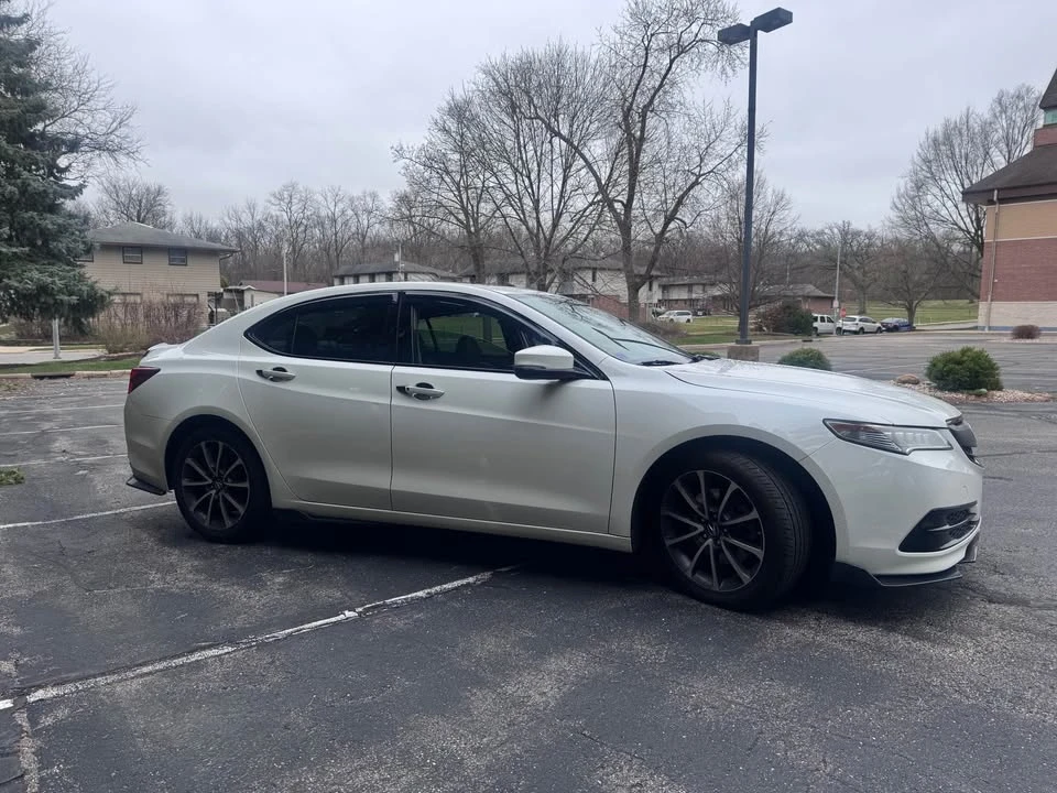 2016 Acura ILX - Image 4 of 14