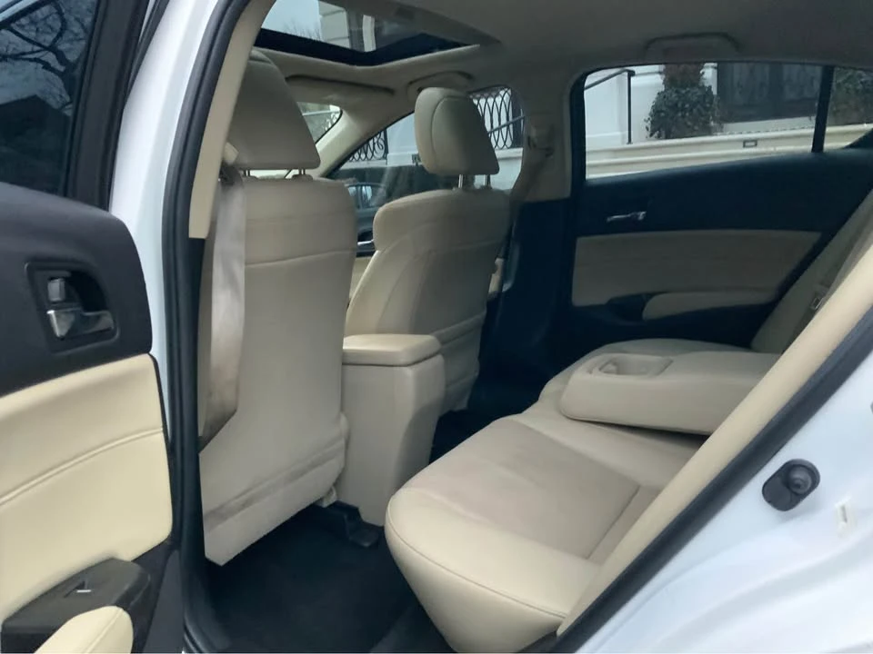 2016 Acura ILX - Image 14 of 20