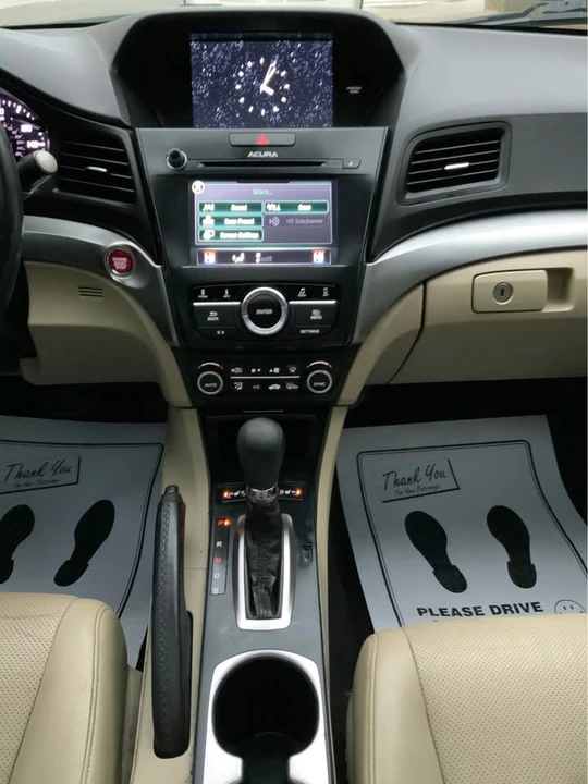 2016 Acura ILX - Image 12 of 20