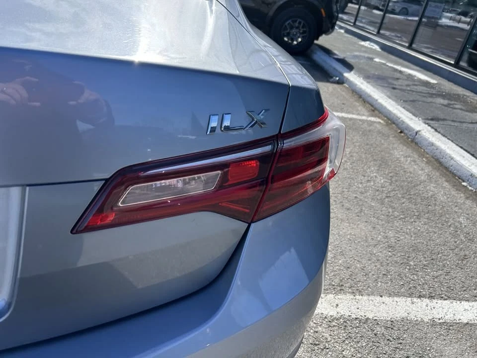 2016 Acura ILX - Image 4 of 20