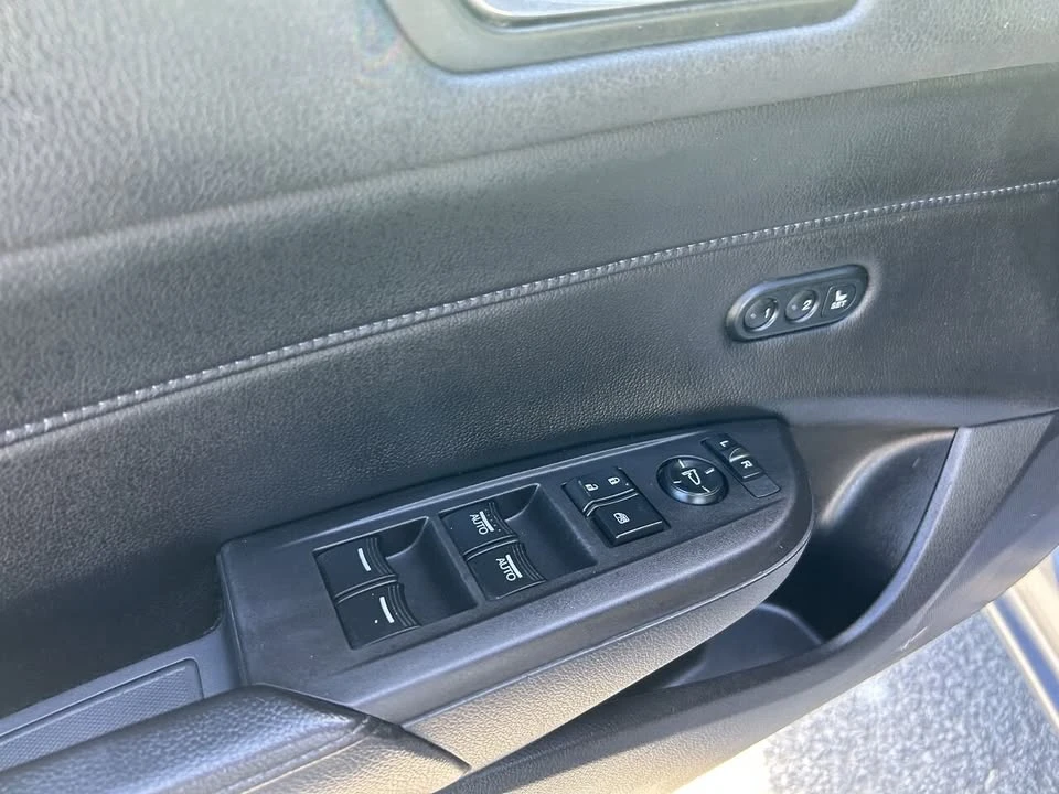 2016 Acura ILX - Image 14 of 20