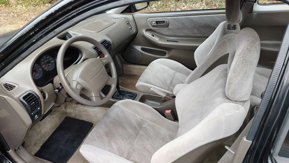 2016 Acura Integra - Image 5 of 10