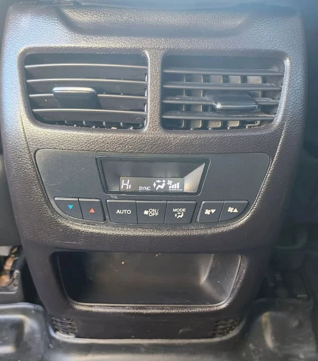 2016 Acura MDX 3rd Gen - Image 7 of 17