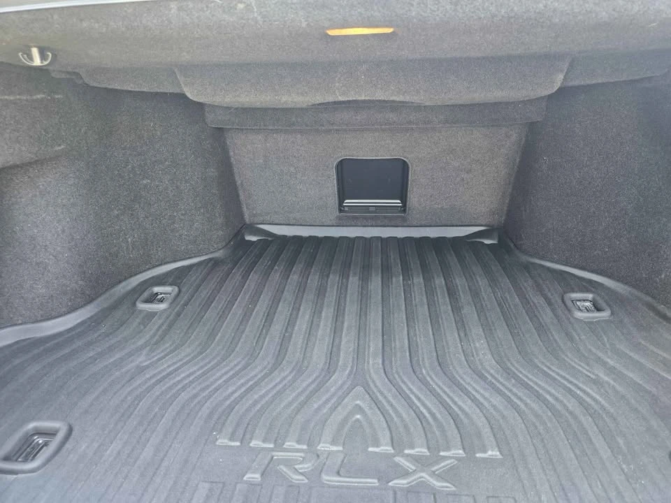 2016 Acura RLX - Image 15 of 18