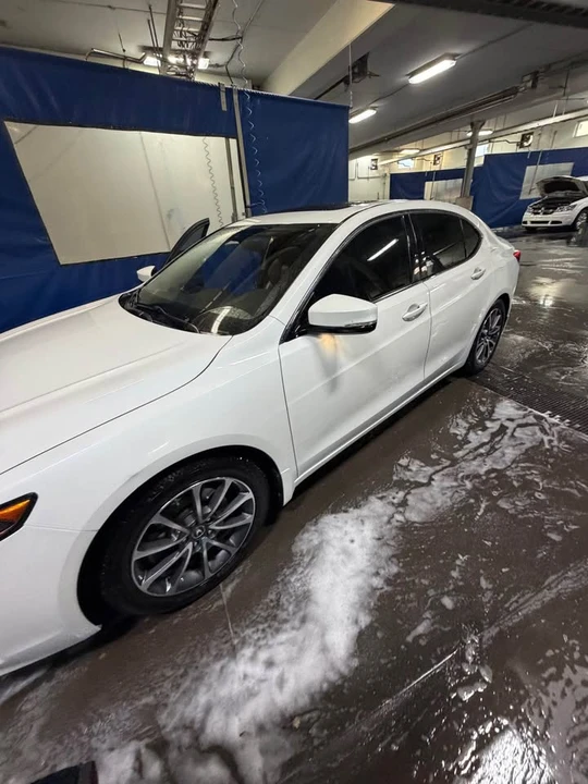 2016 Acura TLX 1st Gen - Image 2 of 8