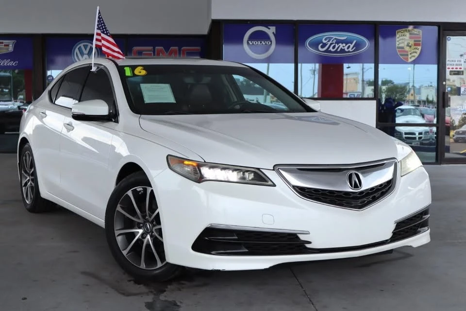 2016 Acura TLX 1st Gen - Image 2 of 20