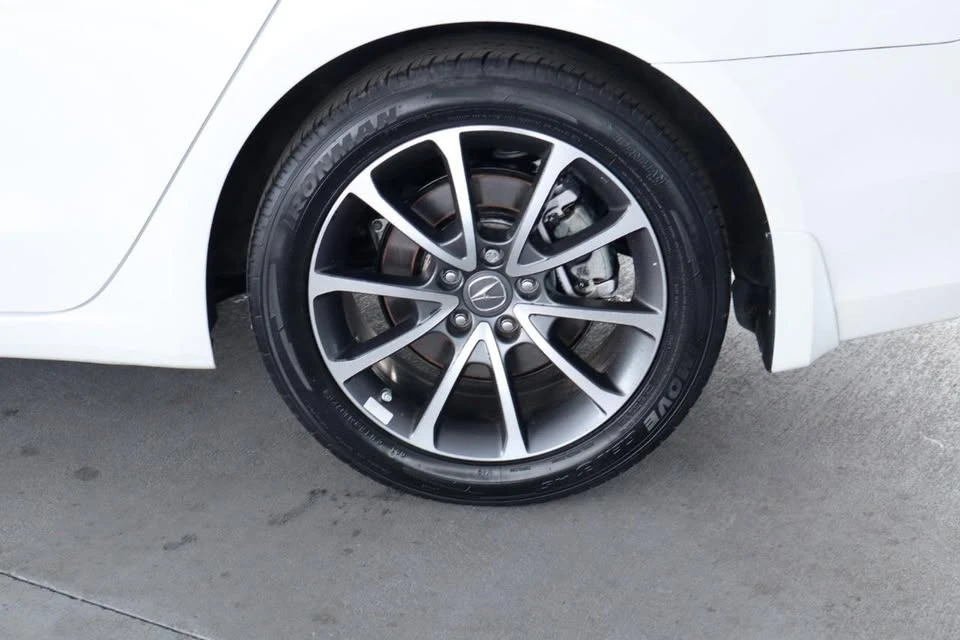 2016 Acura TLX 1st Gen - Image 9 of 20