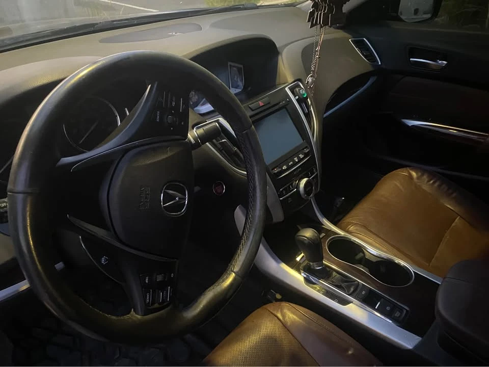 2016 Acura TLX 1st Gen - Image 5 of 9
