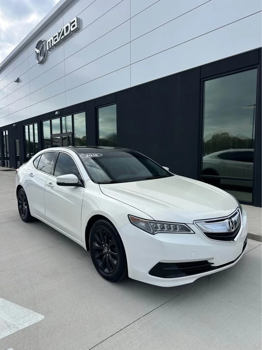 2016 Acura TLX 1st Gen - Image 5 of 20