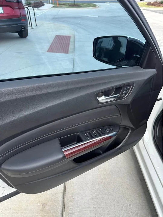 2016 Acura TLX 1st Gen - Image 9 of 20