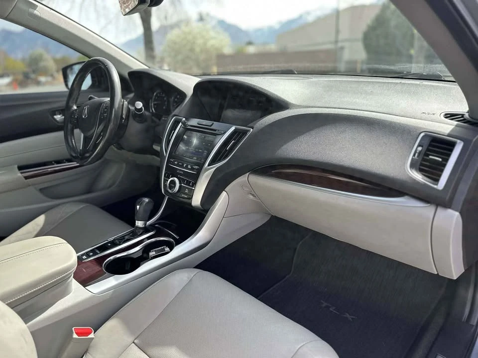 2016 Acura TLX 1st Gen - Image 7 of 8