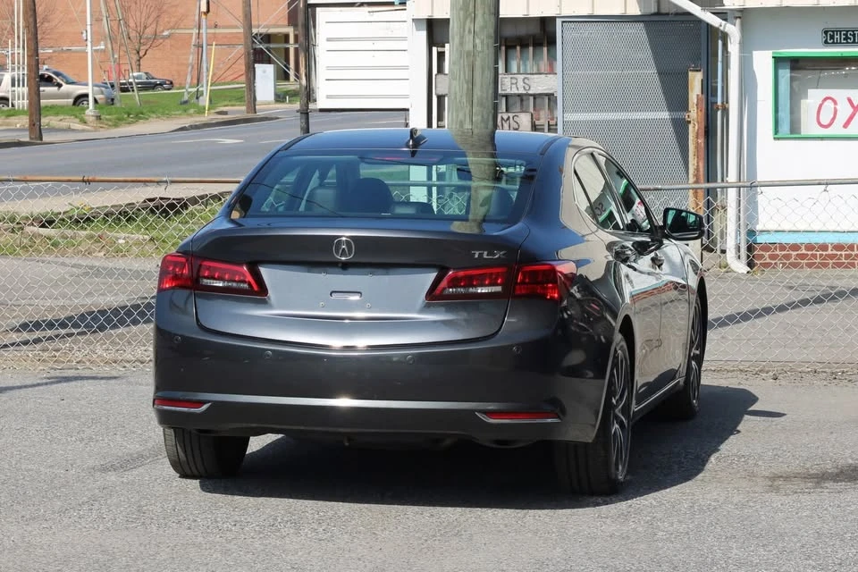 2016 Acura TLX 1st Gen - Image 5 of 20