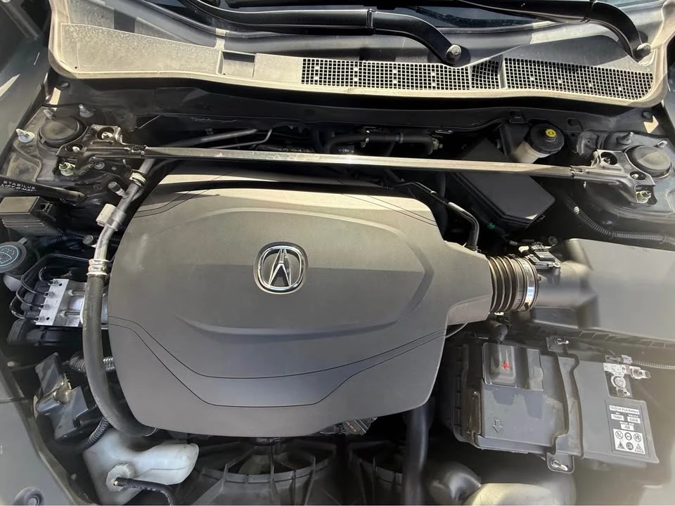 2016 Acura TLX 1st Gen - Image 10 of 13