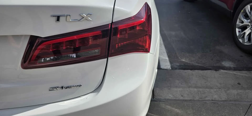 2016 Acura TLX 1st Gen - Image 8 of 20