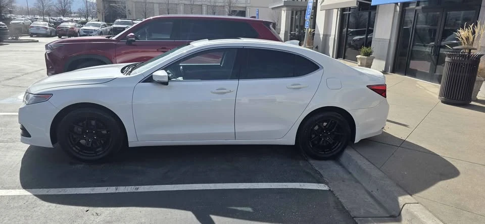 2016 Acura TLX 1st Gen - Image 4 of 20
