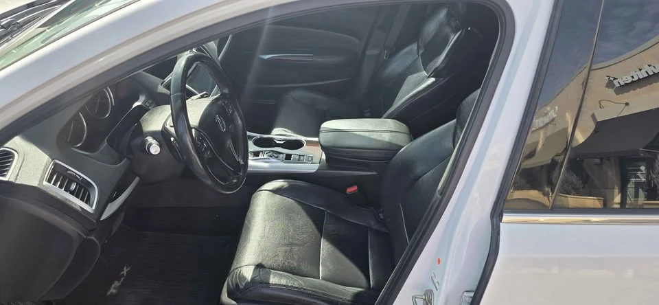 2016 Acura TLX 1st Gen - Image 9 of 20