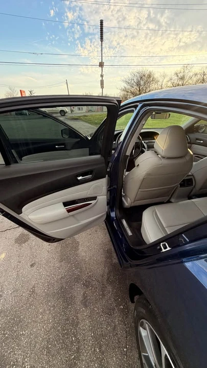 2016 Acura TLX 1st Gen - Image 18 of 19