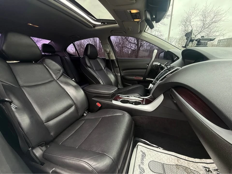 2016 Acura TLX 1st Gen - Image 16 of 19