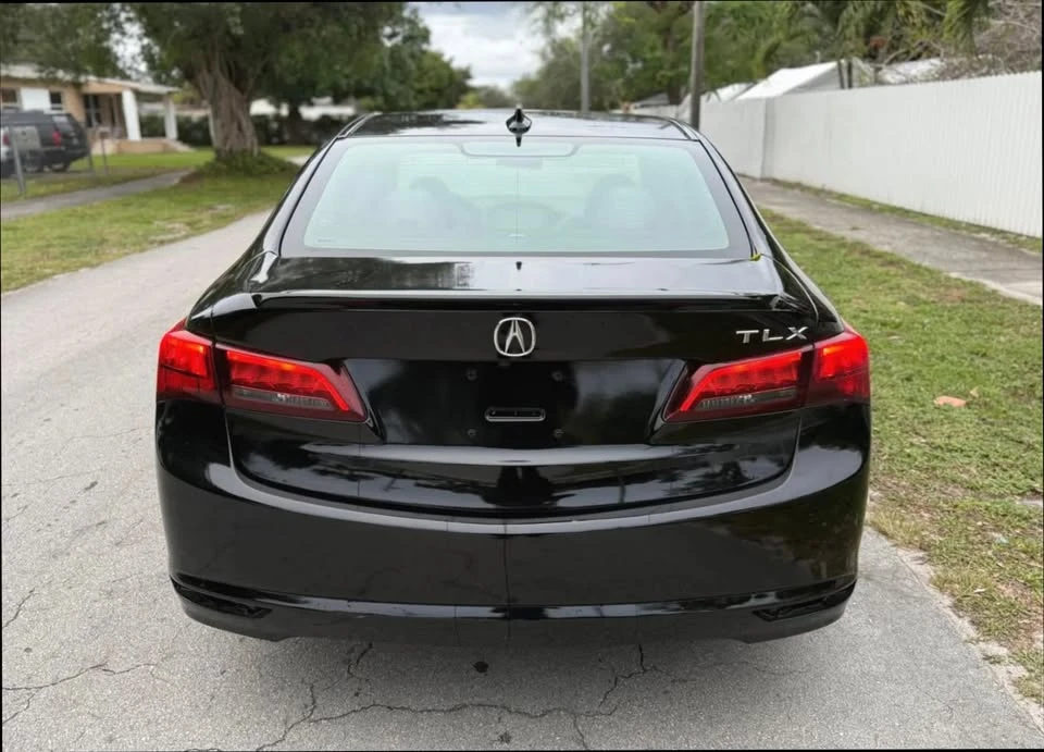 2016 Acura TLX 1st Gen - Image 8 of 16