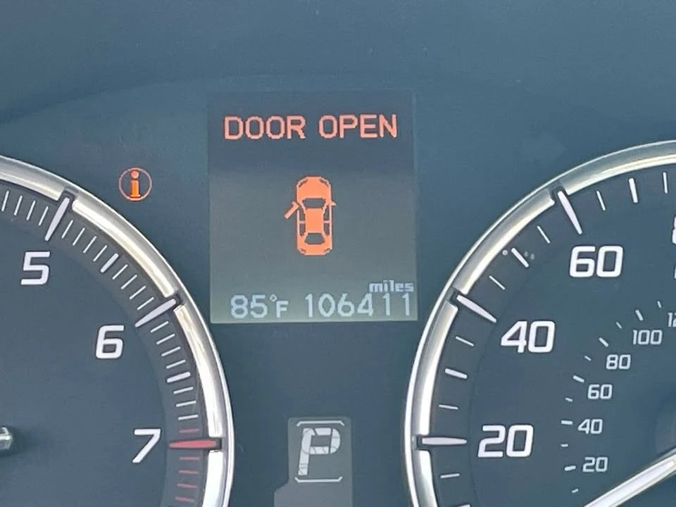 2016 Acura TLX 1st Gen - Image 11 of 12
