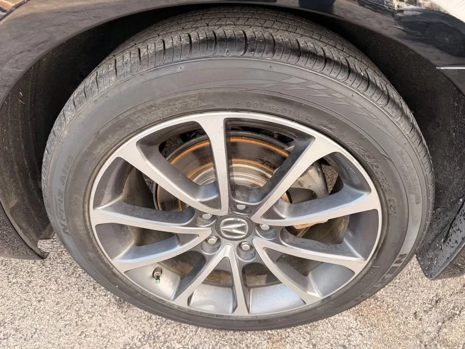 2016 Acura TLX 1st Gen - Image 19 of 20