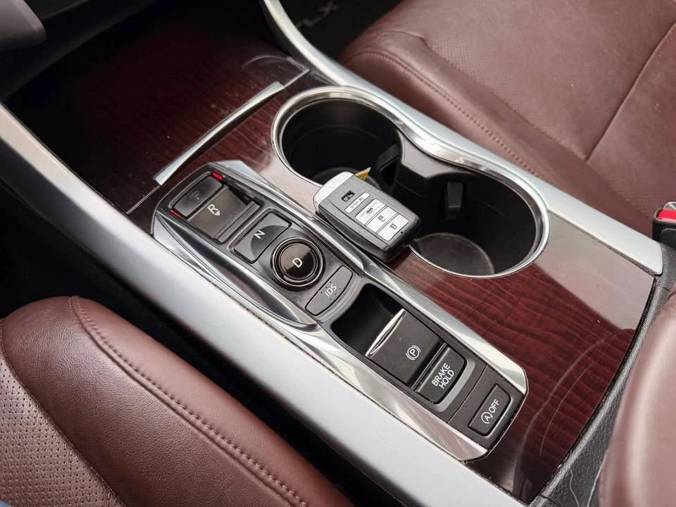 2016 Acura TLX 1st Gen - Image 17 of 20