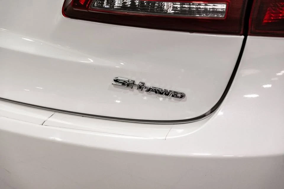 2016 Acura TLX 1st Gen - Image 11 of 20
