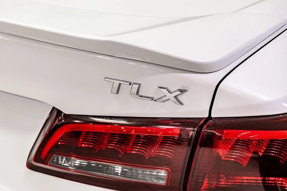 2016 Acura TLX 1st Gen - Image 10 of 20