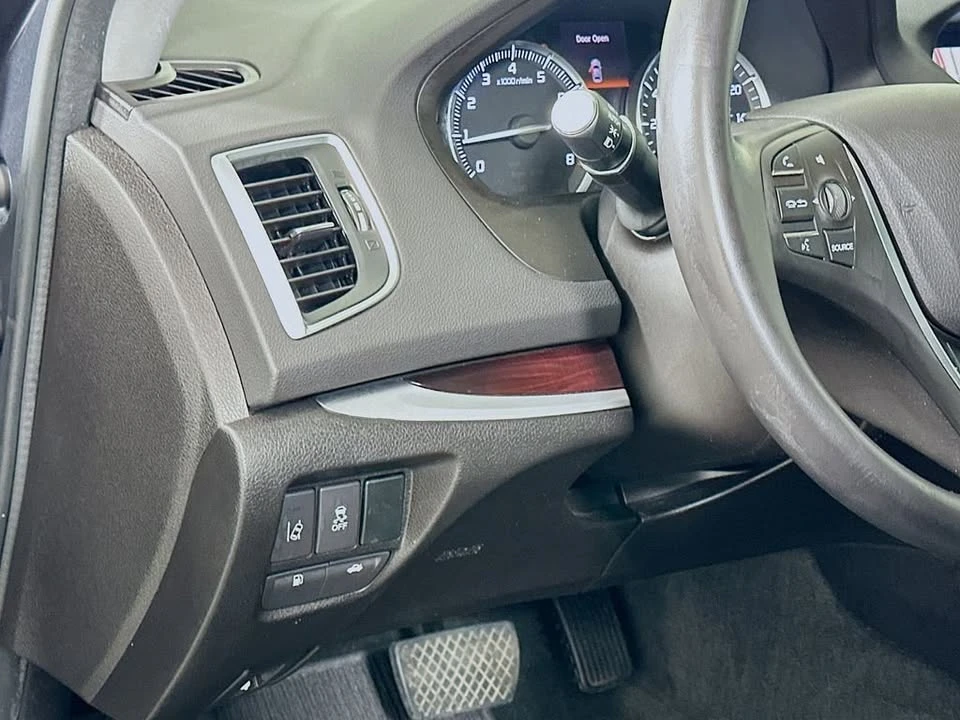 2016 Acura TLX 1st Gen - Image 7 of 15