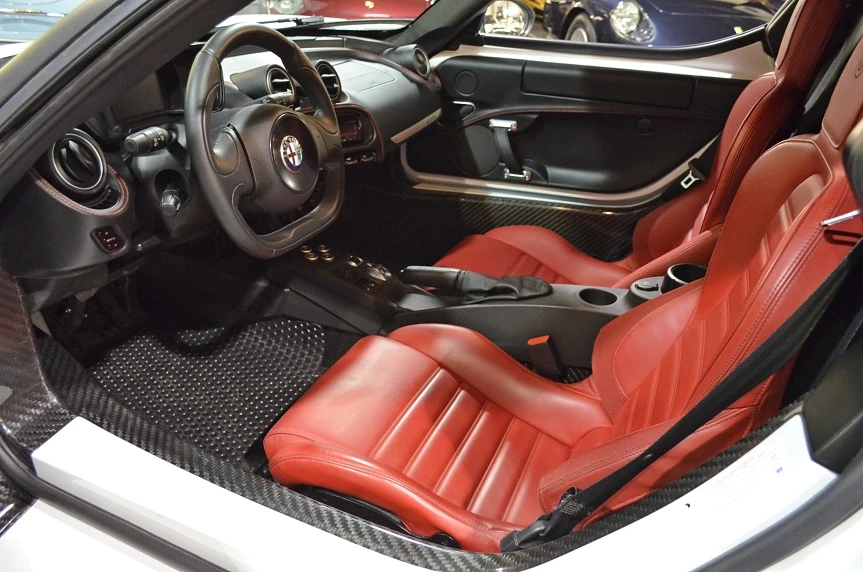 2016 Alfa Romeo 4C Coupe - Image 9 of 10