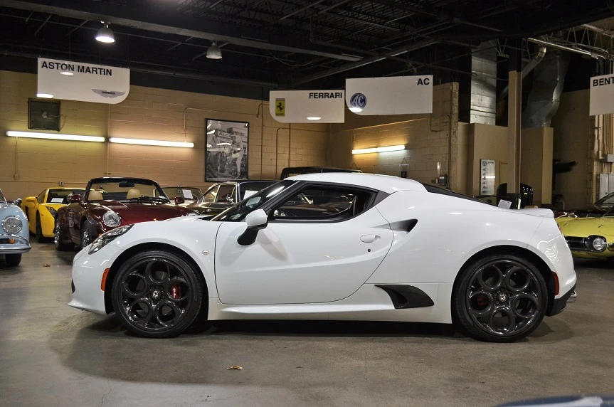 2016 Alfa Romeo 4C Coupe - Image 7 of 10