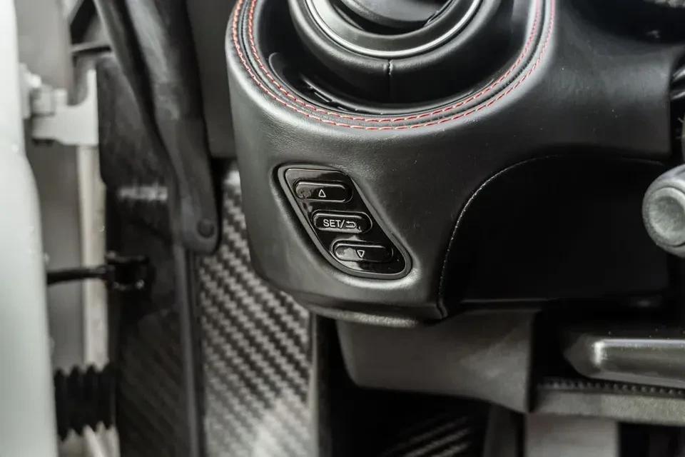 2016 Alfa Romeo 4C - Image 10 of 20