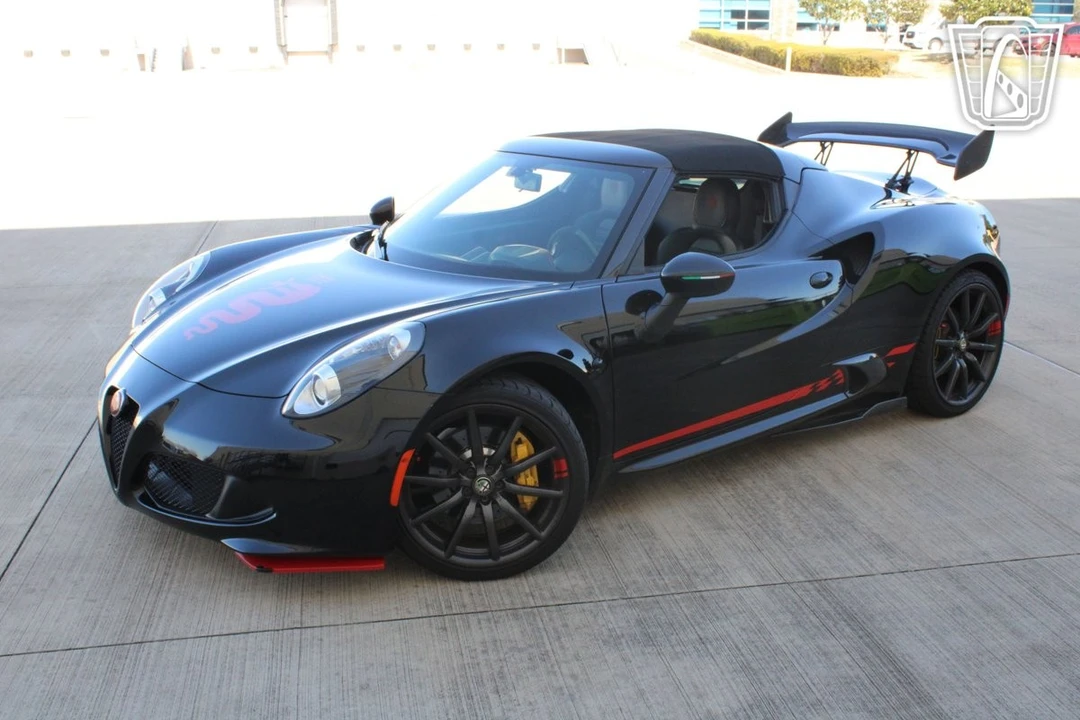 2016 Alfa Romeo 4C Spider - Image 12 of 12
